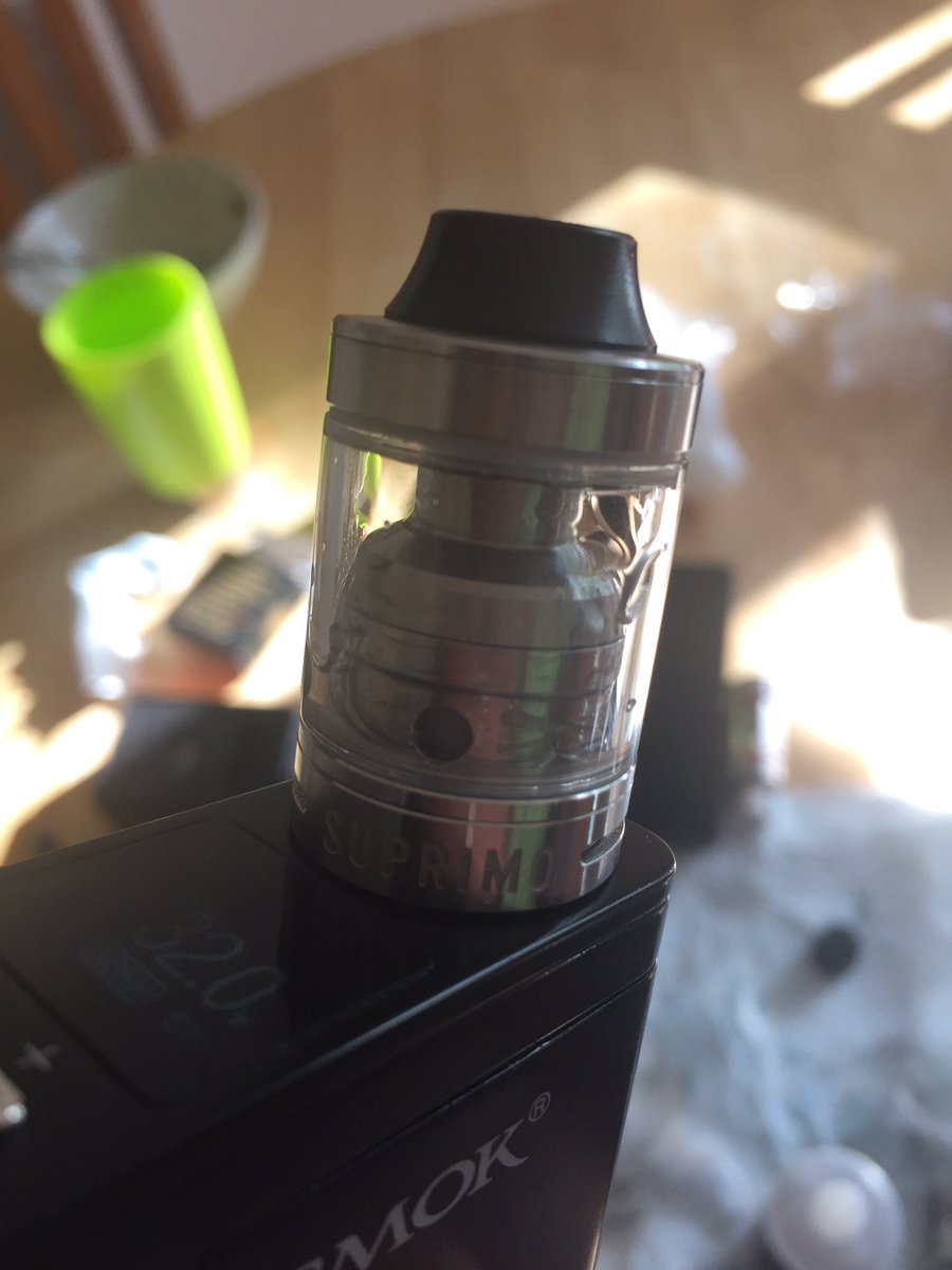 rich_777497's tweet photo. Loving the Moonshot RTA! #RTA #Vaping #indoorsmokers #vaping #vapingliquid #eliquid #ejuice #ecigs  #ecigarettes https://t.co/EGBEufvMNG