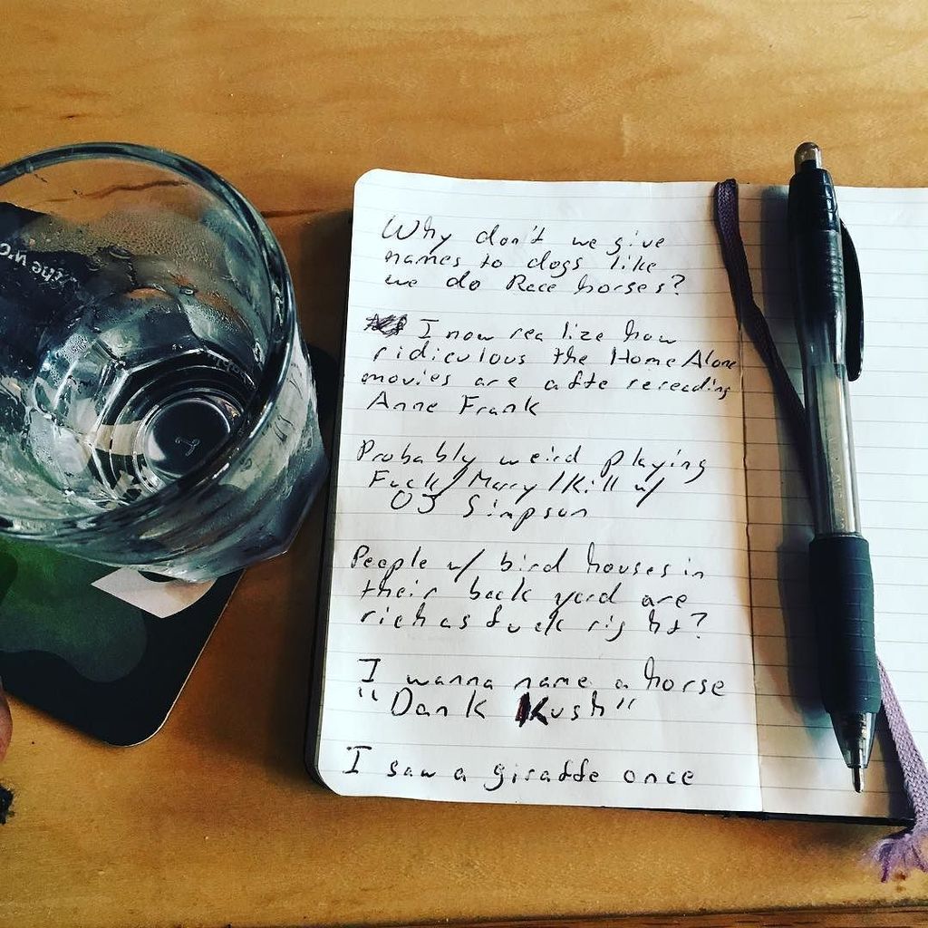 ListenToThisPod's tweet image. Things a think about when drinking. #Writing #comedy #brooklyn #saturday ift.tt/1q6jjIC