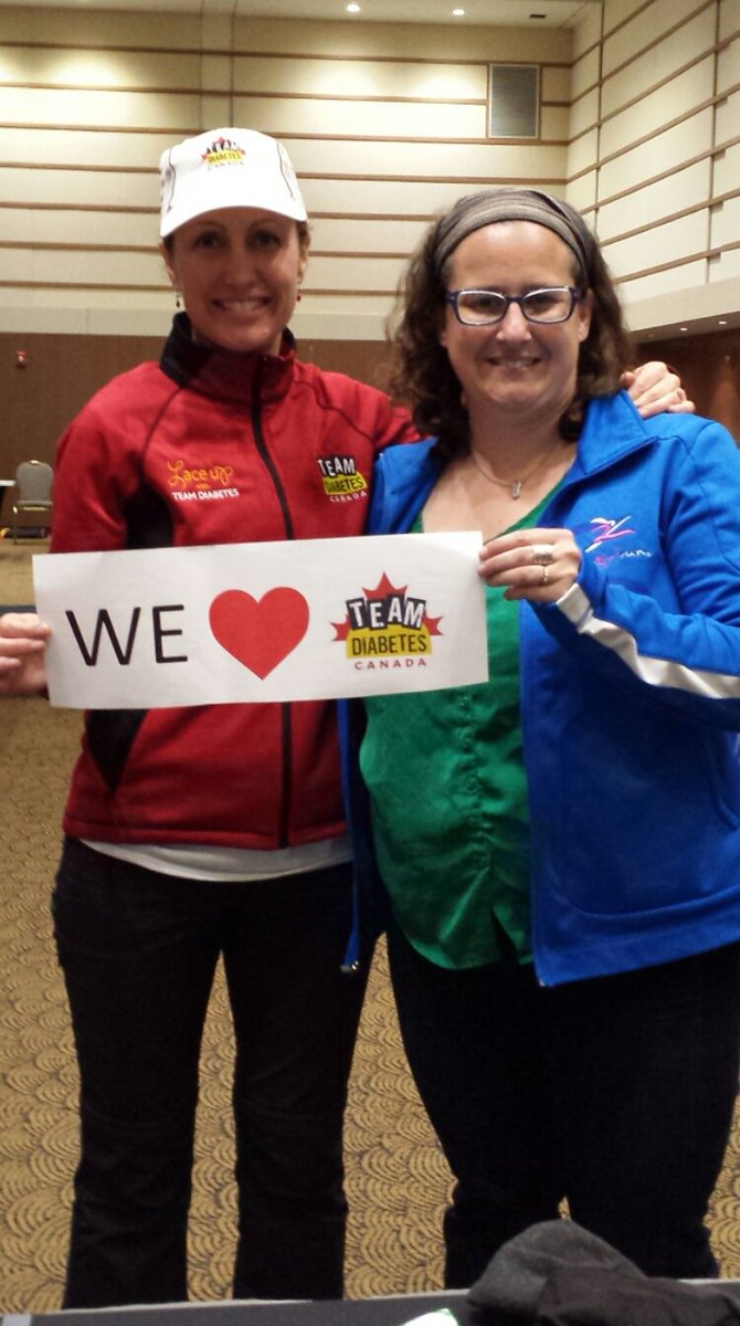 Run_Jerri's tweet image. So much @TeamDiabetesCDA love! Thanks Dani for EXPO help &amp;amp; shout out to participants @fillefourchette &amp;amp; Janice!