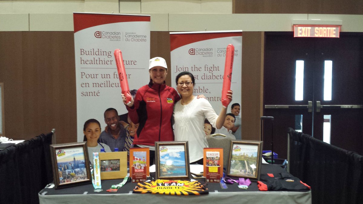Run_Jerri's tweet image. So much @TeamDiabetesCDA love! Thanks Dani for EXPO help &amp;amp; shout out to participants @fillefourchette &amp;amp; Janice!