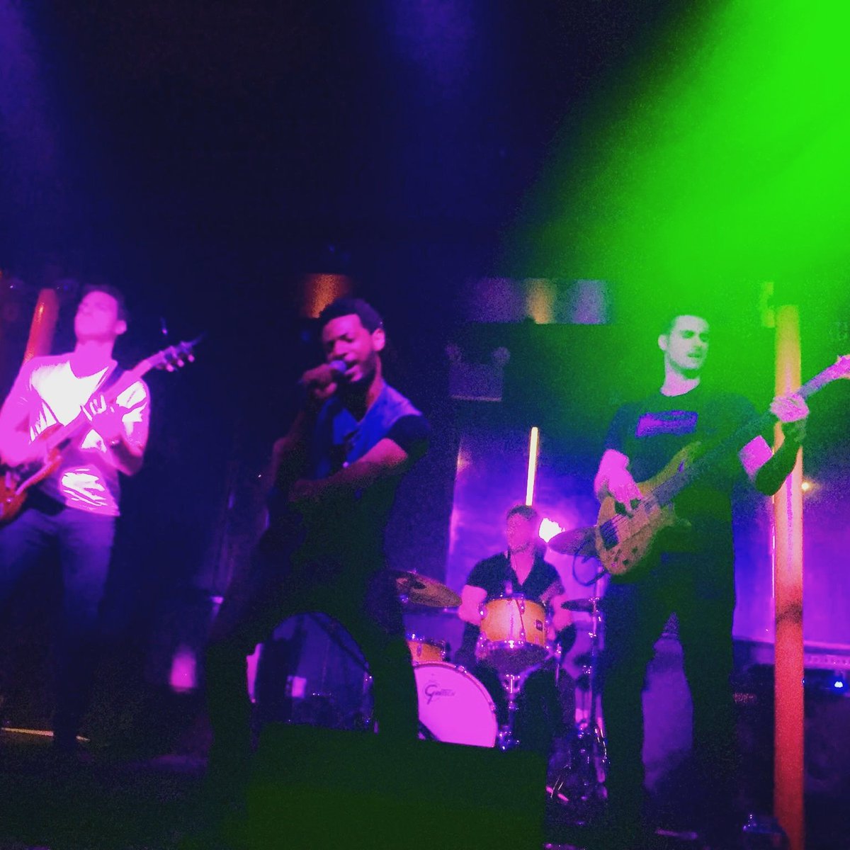 downbeatkeys's tweet photo. Dope show at @TheLivelySpot with @BnGMusic https://t.co/cxWAXaAfXU