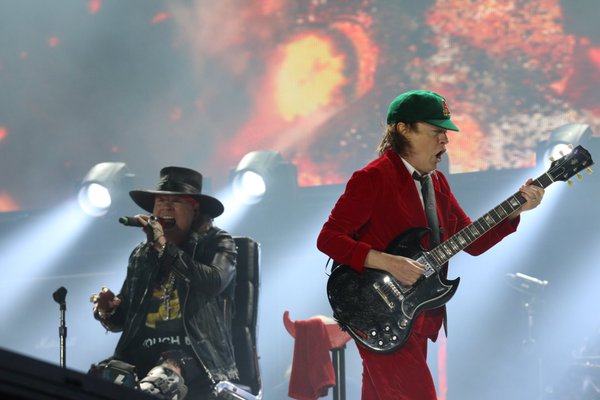 AC/DC Noticias on Twitter: