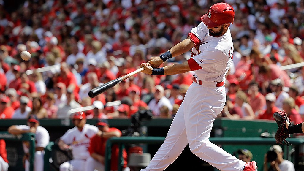 Cardinals's tweet photo. WALK OFF WALK OFF WALK OFF! @MattCarp13 walks us off! #STLCards https://t.co/3NQwd15HcS