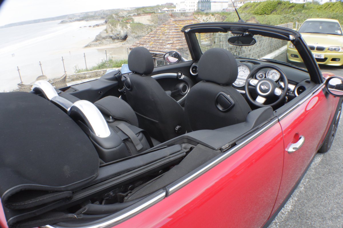 TrebarwithHotel's tweet photo. Great place for a topless Mini Break! https://t.co/p6WA3maw7W