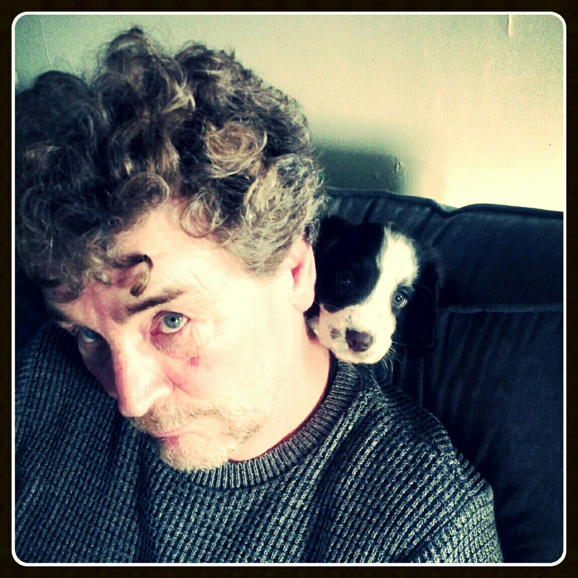 Dagelfish's tweet image. New day. New mayor. New friend. Luna.