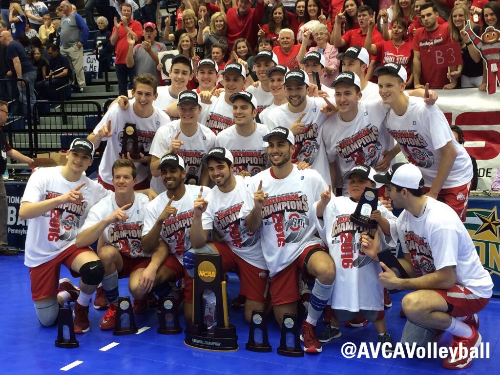 OhioStAthletics's tweet image. #GoBucks Nightcap🌙
🏐NAT'L CHAMPS!🏆
⛳️@OhioState_WGOLF 🔛to NCAA Champ
⚾️@OhioState_SB 🚶off HR
⚾️@OhioState_BASE L 🆚🐤👁