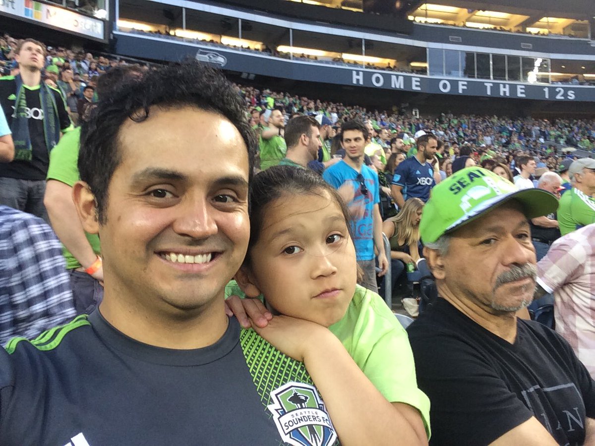 Michaelurueta82's tweet photo. #SeattleSounders !! https://t.co/vK3gHagRRd