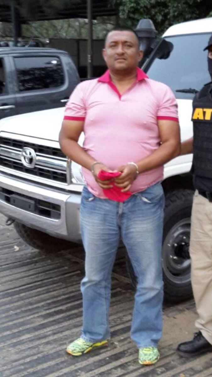 Abriendo_Brecha's tweet photo. #NOTICIAS Mañana domingo a las 4pm, resolución judicial para los 4 detenidos ligados al caso #BertaCaceres https://t.co/Dic1niFiAO