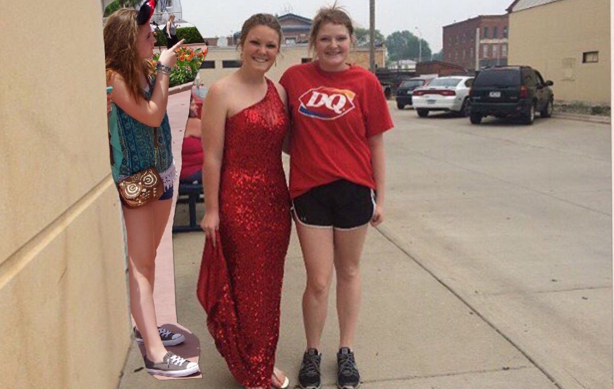 indy1707's tweet photo. When u miss your best friend going to prom... Sorry I just had to 😂😂😉 https://t.co/7zQlu58lmn