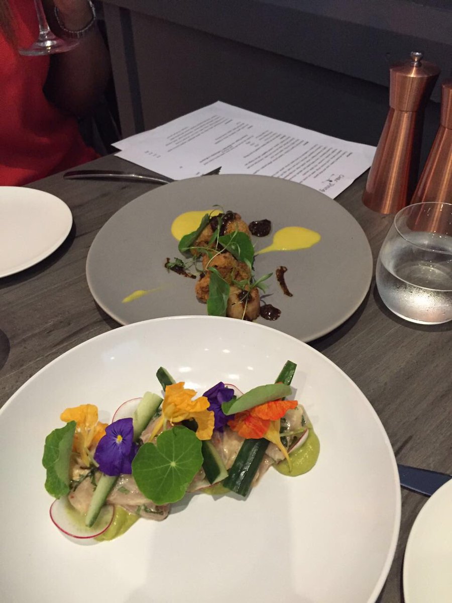 shabana_junaid's tweet image. @Chefmatmac so much prettiness on a plate! Delicious starters, looking forward to our mains. Thank you #CharDining