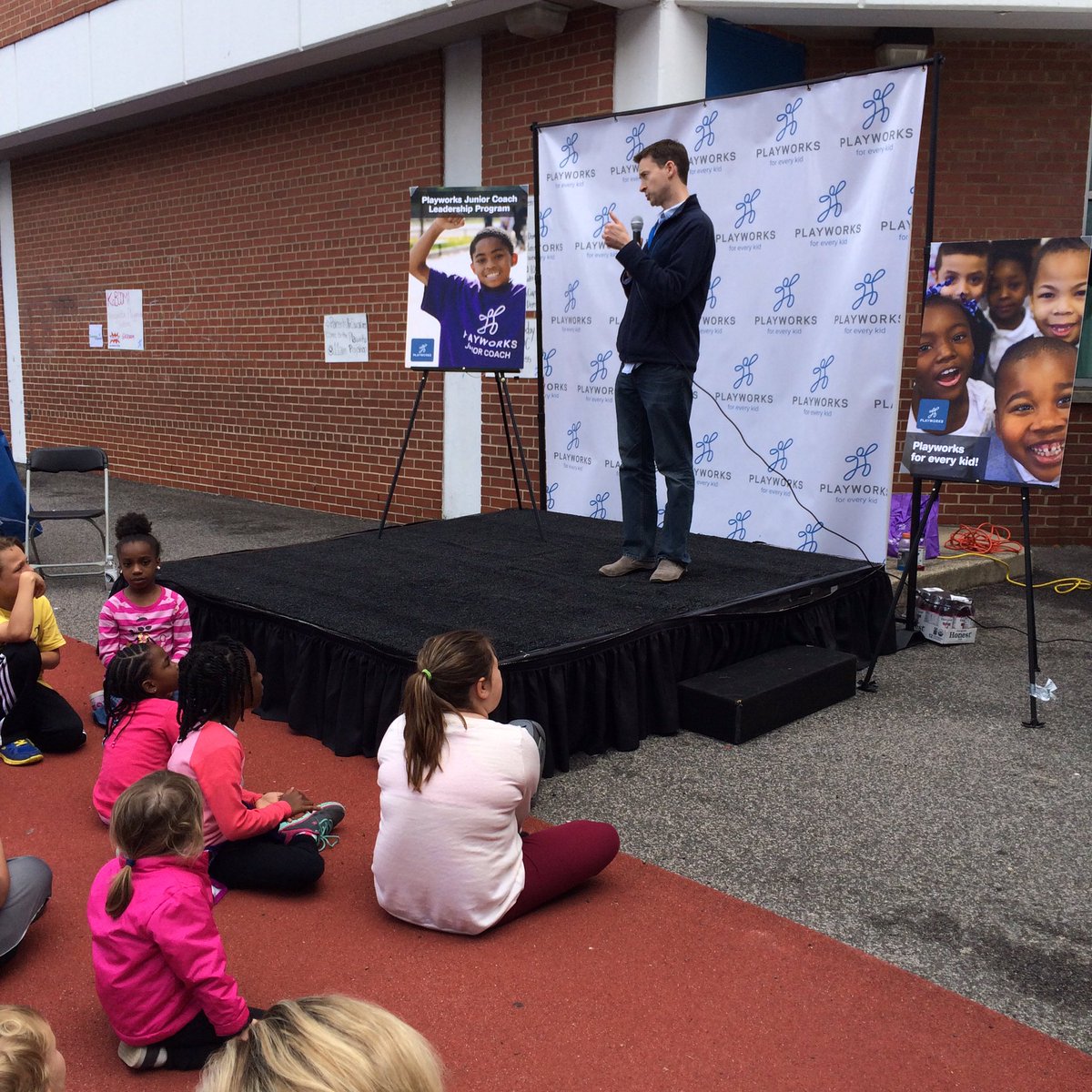 charlesallen's tweet photo. So glad to join @PlayworksDC for their #Rally4Recess today. Cora &amp; I had a lot of fun! More recess = better school. https://t.co/yeBhqXakei