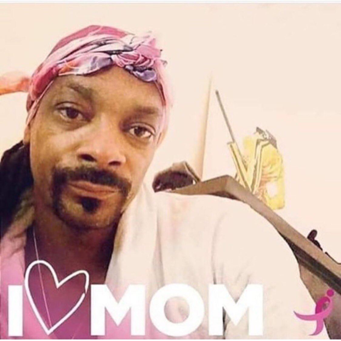 anthonyanderson's tweet photo. Your mama's face when you a) forget to call her tmrw &amp; b) miss my Mother's Day special #DearMama on @VH1 tmrw night https://t.co/2t93x8UxQt