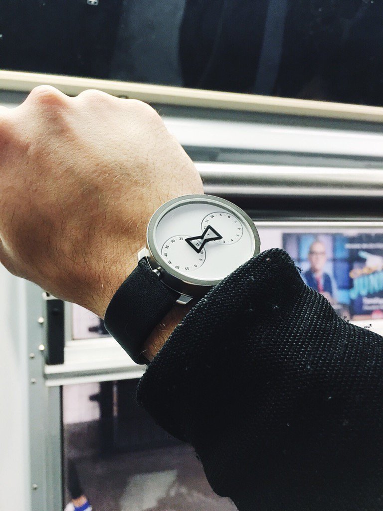 repponen's tweet photo. What time did I take subway today? At 1:15! #nurowatch in action https://t.co/HWOEZXCHGx
