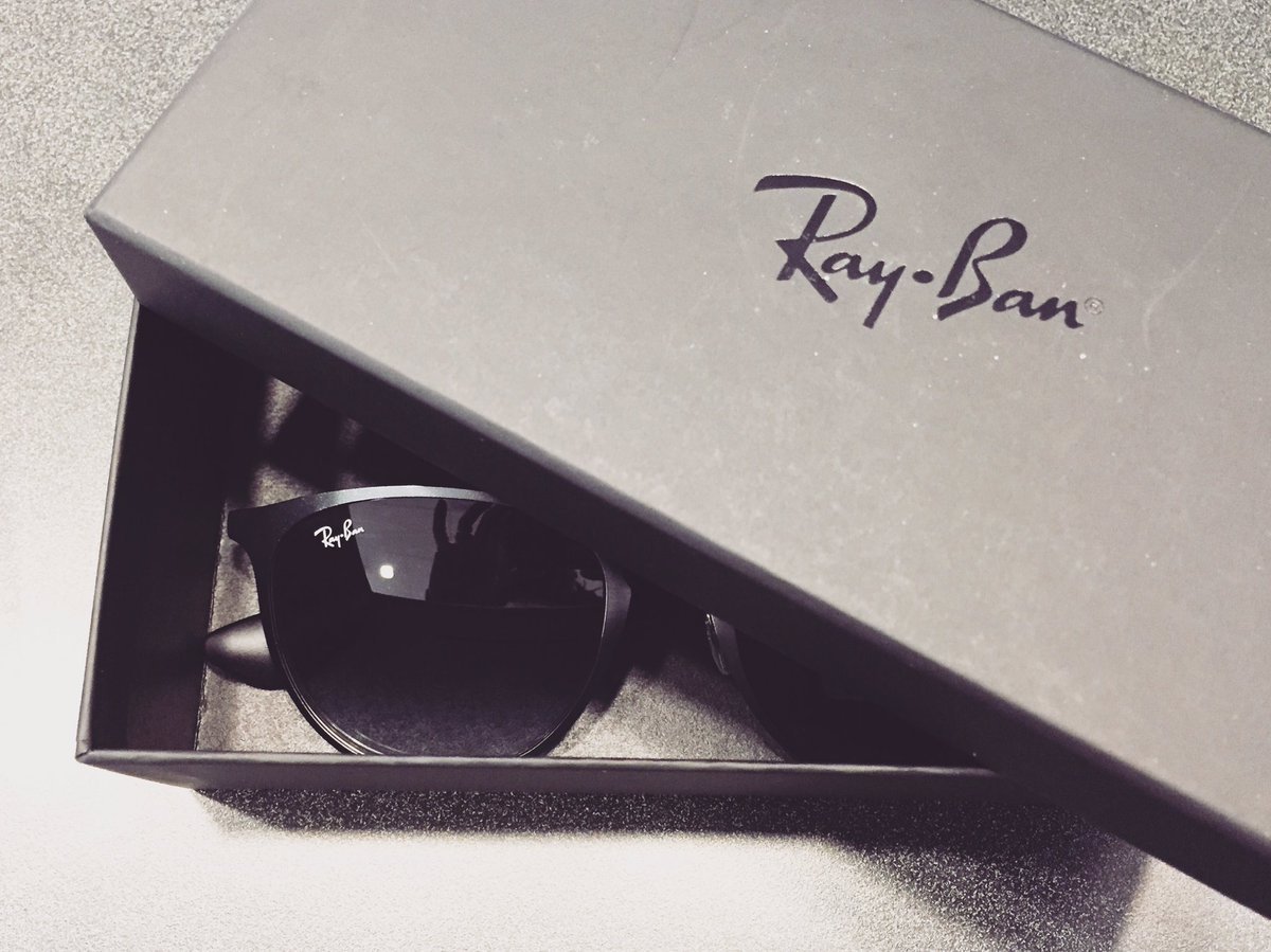 SGColoma's tweet photo. There's still time to get Mom what she REALLY wants this #MothersDay from @sunglasshut !! #myshadystyle https://t.co/AuafAIA8w9