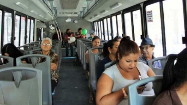 nmas's tweet photo. Camiones sin aire acondicionado serán multados en #Sonora https://t.co/ApgV1VGpeC  https://t.co/NR6nBxi1bx