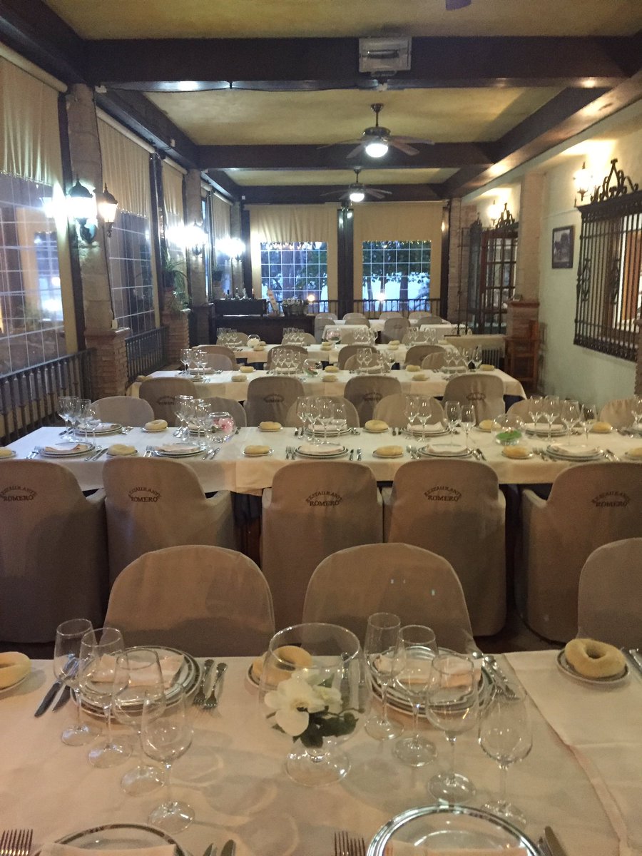 romerorestauran's tweet photo. https://t.co/L2QExriXsZ