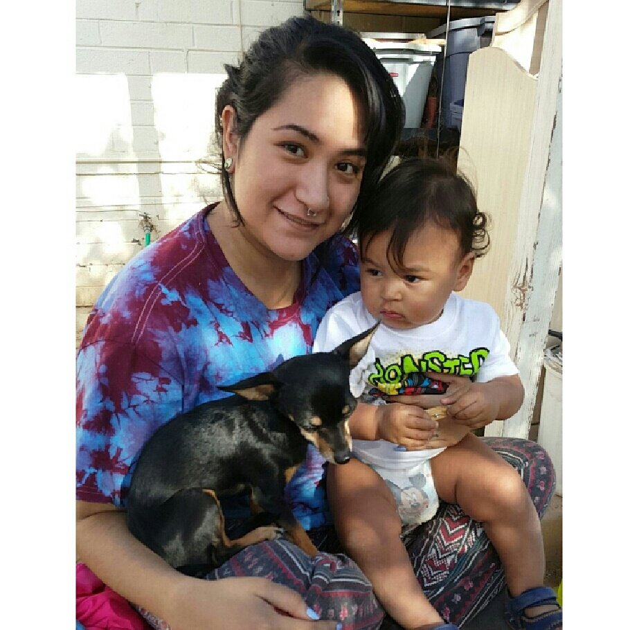 moonshinee235's tweet image. I'm still in zombie mode but look Lennon and Favi in the same place for once lol #rareoccurrence