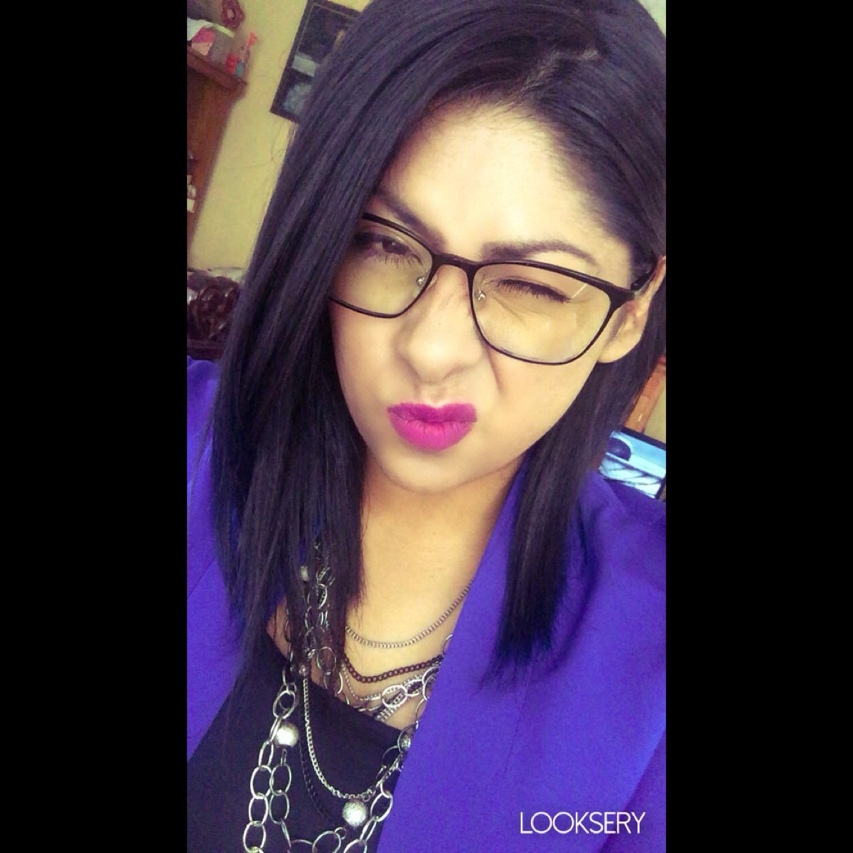_H3LLO's tweet photo. 💄💄💄 https://t.co/PuPKFhTMI9