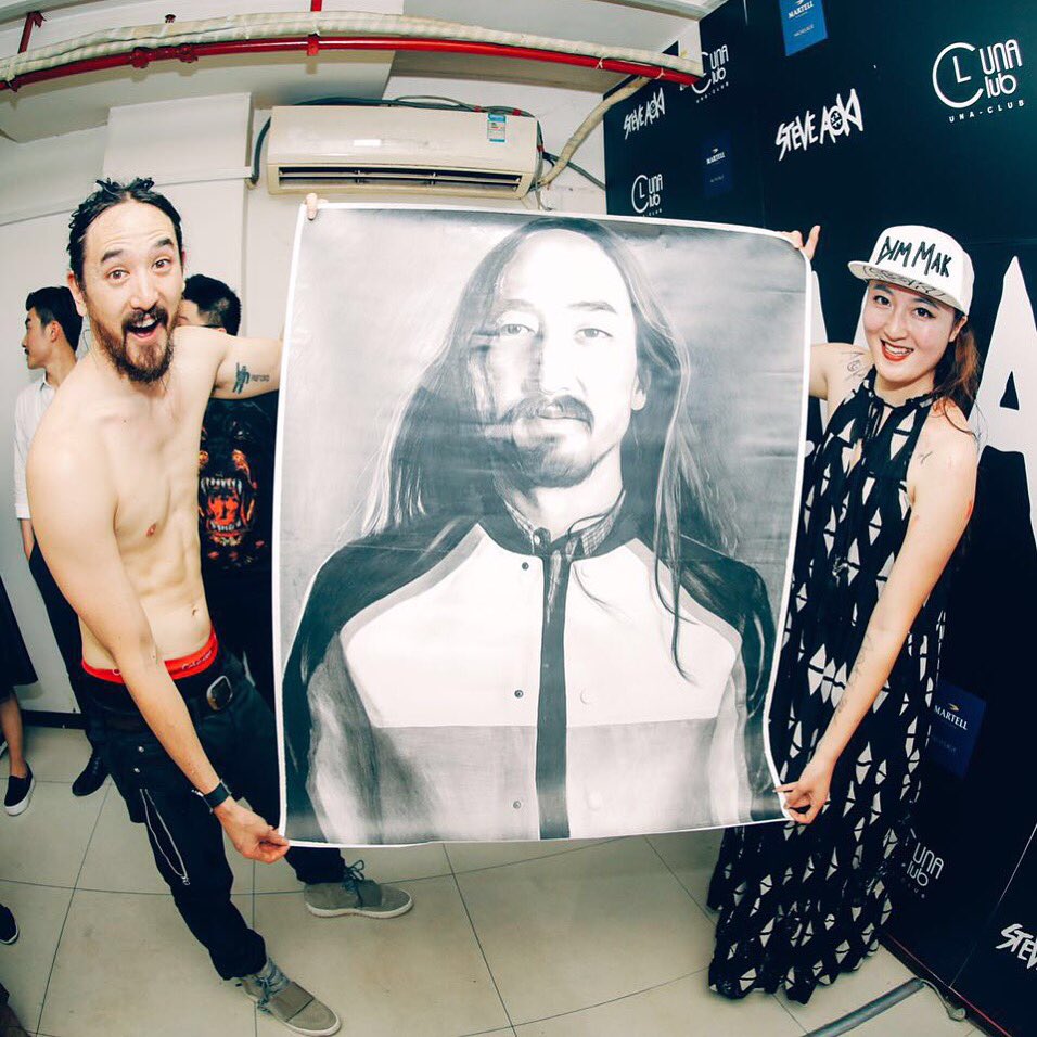 One of my biggest fans in China is also an incredible artist. Thank u! Xie Xie  ✏️🙏🏼@steveaokifiona1 https://t.co/nF2de1bUsj