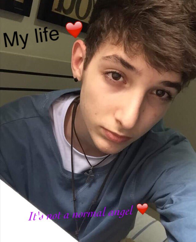 MariaVitoriaAs5's tweet photo. @Calango não sei se é ser humano ou se é um anjo?? #REPETEL https://t.co/hfZy6gcR3Q