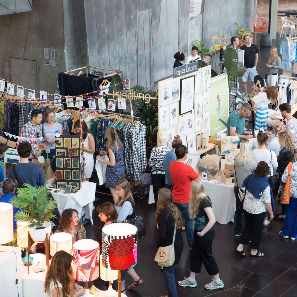 MarkitFedSquare's tweet photo. Celebrate this weekend with a visit to #markitfedsquare – on now until 5pm! #discover 
#Australiandesign #melbourne https://t.co/mqdL1CPfyV