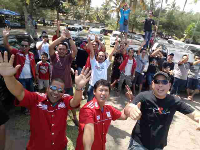 Belum bisa move on. Dari ini :( <a href="/AXICinfo/">infoAXIC</a>