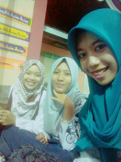 rahmalaila0510's tweet photo. #santrikeren #kekinian
#bestmoment #tadimalam
#temualumni
#alumni2010 #angkatan2k16 https://t.co/AL1e4RvCUN