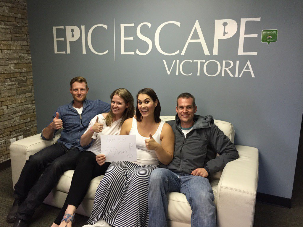 EpicEscapeVic's tweet photo. 2 mins away from our record time.  Congratulations on your #epicescape #victoria https://t.co/0zJKSHseCP