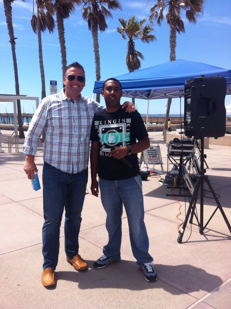 DjJugheadDj's tweet photo. @10NewsJoeLittle @DjJugheadDj @CityofIB @sdSmallBusiness TheHost/MC &amp; The DJ. #Spring/Mothers Day Event. https://t.co/Ipl91wm61c