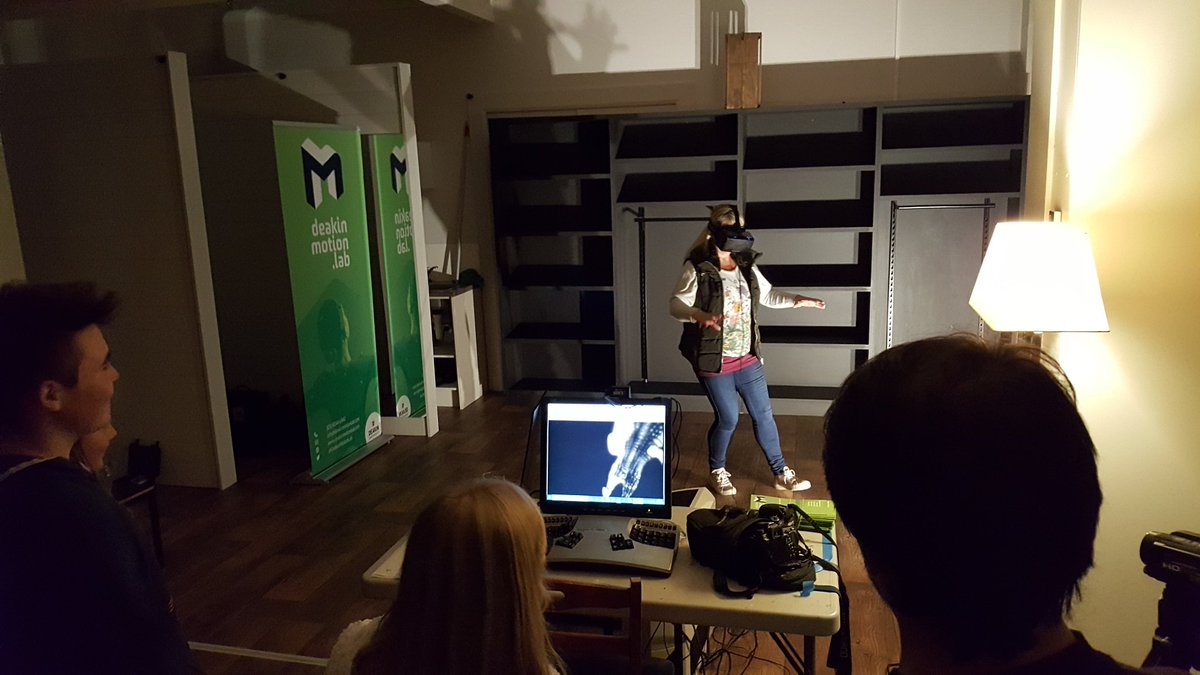 maritabatna's tweet photo. Thank you @DeakinMotionLab for #geelongafterdark  #telematiccafe night with #VR Duet. So much action &amp; interest! https://t.co/cfwLmYX3DW