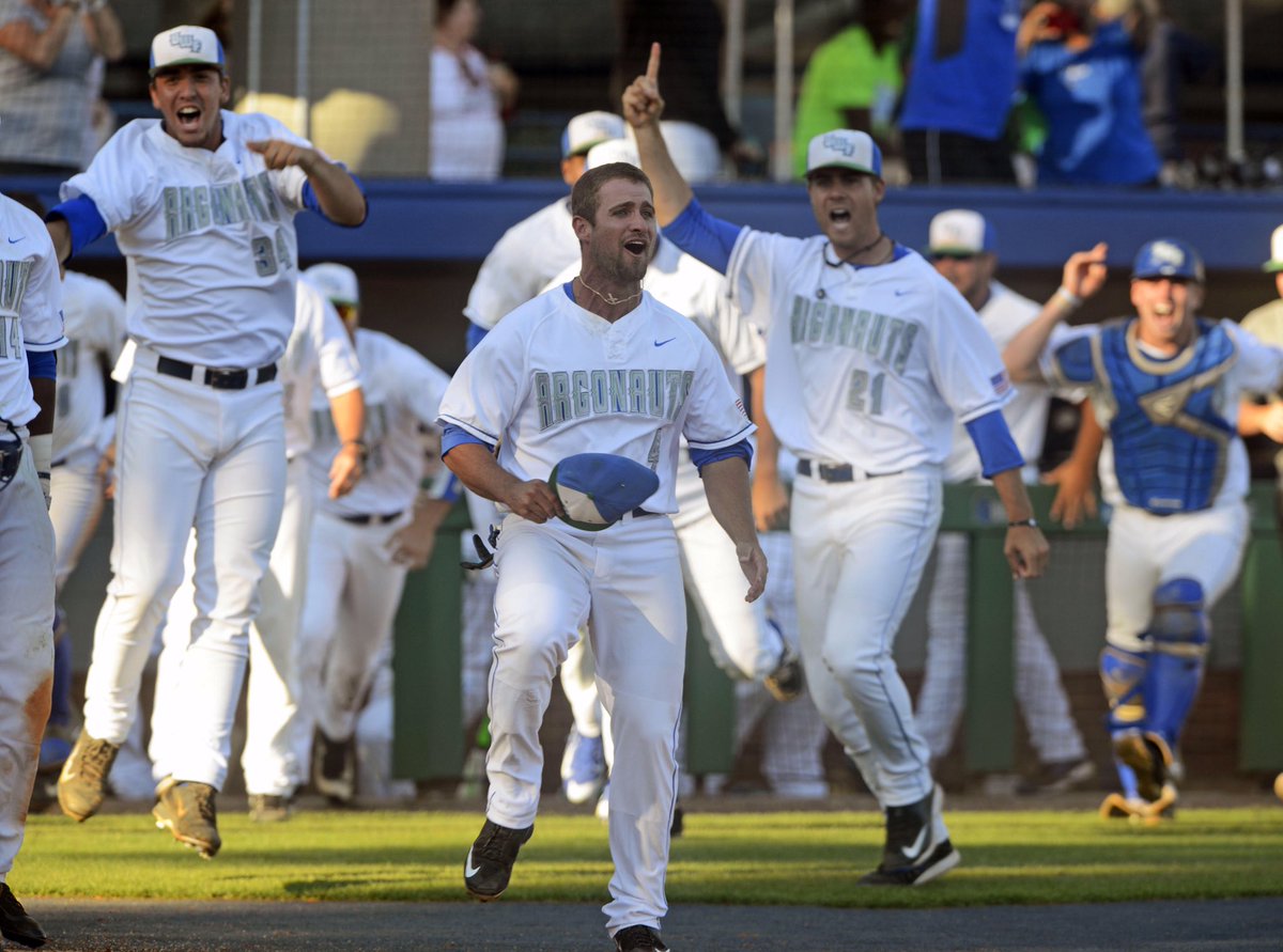 UWF_Baseball tweet picture