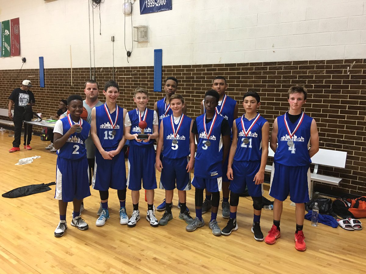 elevate_dfw's tweet photo. Congratulations young men - 2nd place in the OFY Not on Mother's Day Classic. #ElevateDFW https://t.co/pNfrO90sdU