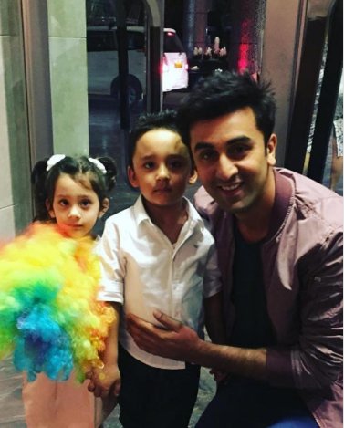 Spotted! @IamRanbirKapoor brings out the child within as he chills with <a href="/duttsanjay/">Sanjay Dutt</a> kids