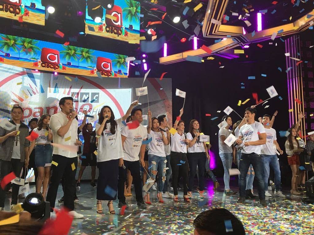 PBBLoishua's tweet photo. IG: asapofficial | “Thanks for watching #ASAPMayPasabog! Kapamilya, bukas huwag kalimutang… https://t.co/FfukqZ8QYM https://t.co/EYEpp1G0ft