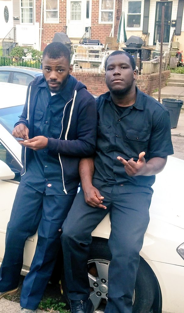 TP_Gv57's tweet photo. 💯Respect some Fear None #7gang #freeshiest #GV😈😈💉💰💰💰 https://t.co/VWgr9etxts