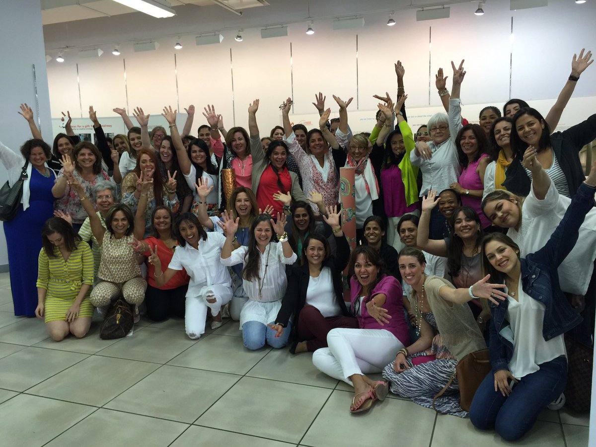 Sicittadini's tweet photo. Cierre de la exposición The Wonder of Learning de Reggio Emilia en Miami- un proyecto que moviliza  la ciudad. https://t.co/a3ceStQDUP