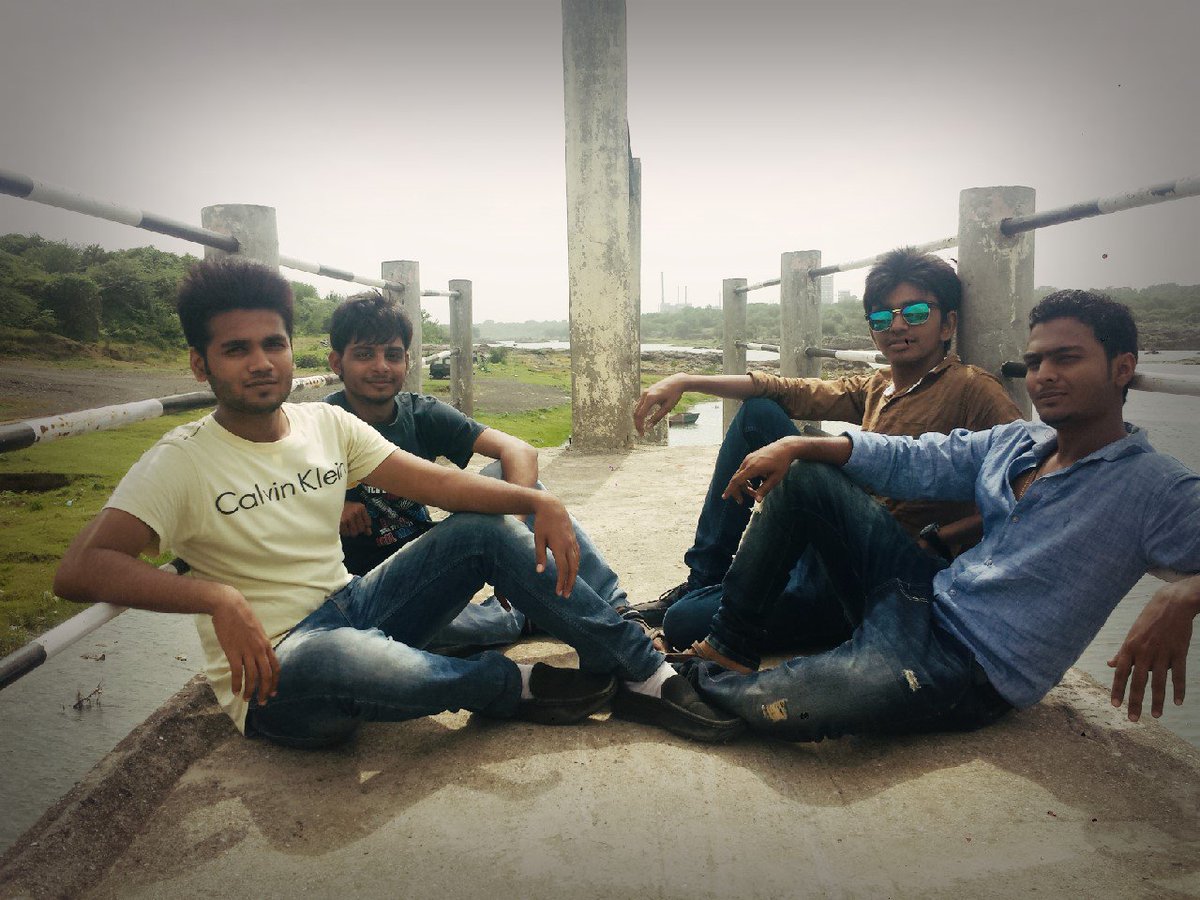 Chirag1785's tweet photo. Fun Time @pratik1806 https://t.co/NP55APnCP5