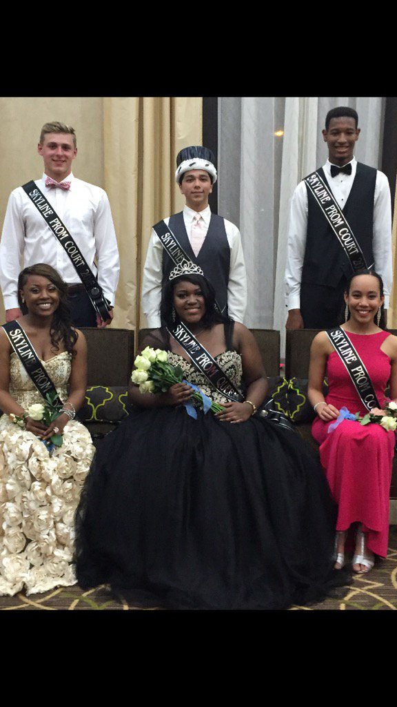 skylinebezeau's tweet photo. Sky Seniors!!! Prom 2016!!! Congrats to Queen @_sydbid and King Peter!!! #skylineprom https://t.co/wGAp3I2PVD