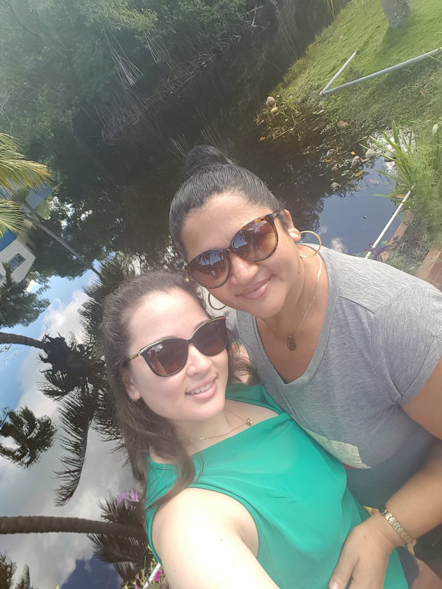 Aliusky's tweet photo. #HAPPY MOTHER DAY MOM, I LOVE SO MUCH AND I MISS YOU😍😚 https://t.co/t0owIdR0n1