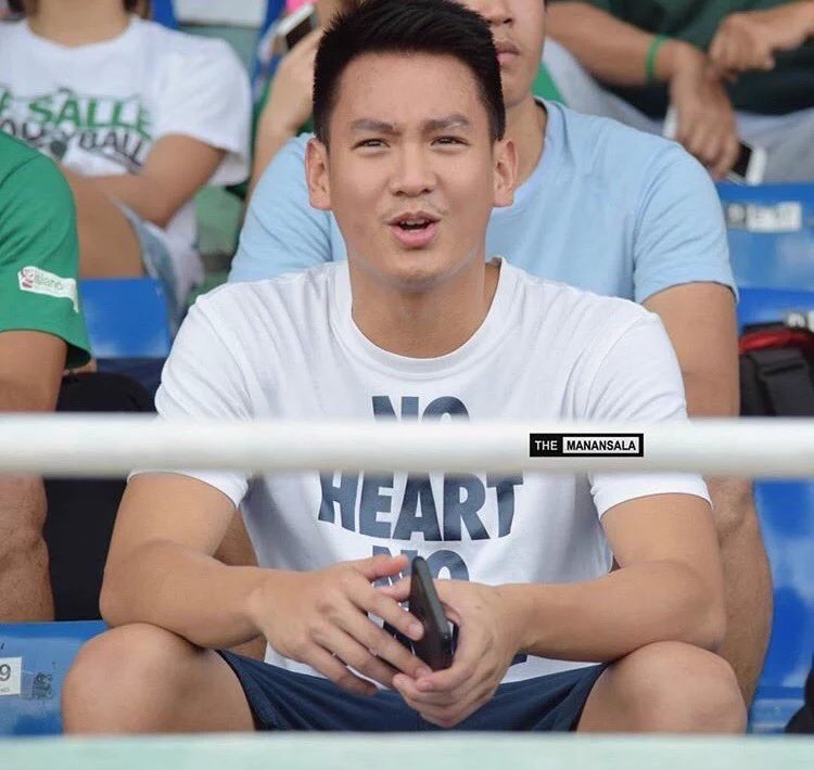 AnimoLozol's tweet photo. "That's my girl......s!" #LadySpikersOnASAP https://t.co/sMPfMQC6oU