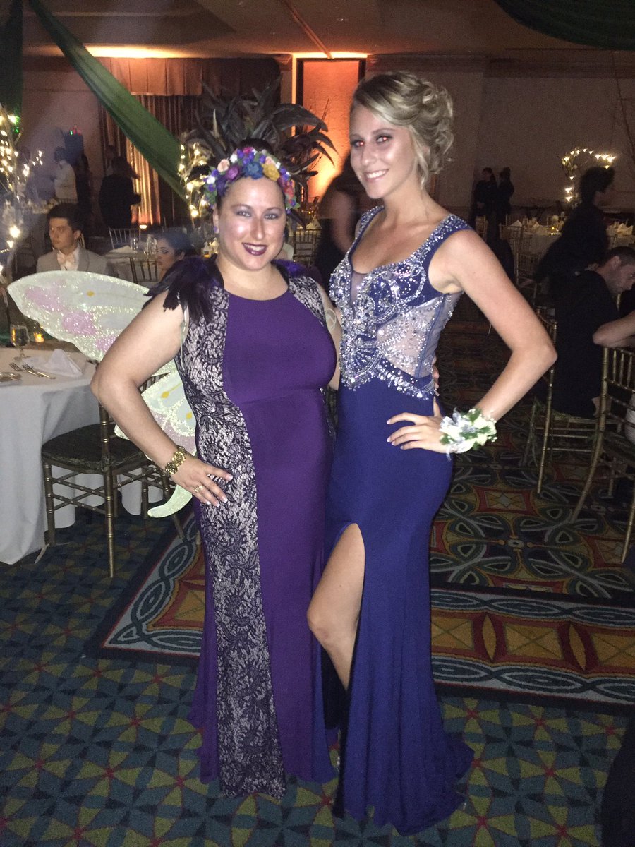 MHSSADD's tweet photo. MHS SADD Super Seniors reppin at #prom2k16 Mama Bear loved being with all of you tonight! https://t.co/woMu3AcnUF