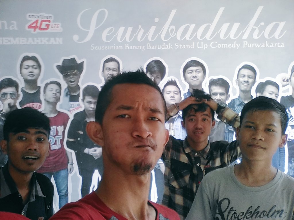 Standupindo_SBG's tweet photo. Kita udah di #Seuribaduka @standup_pwk nih. https://t.co/56zfBVzPgE