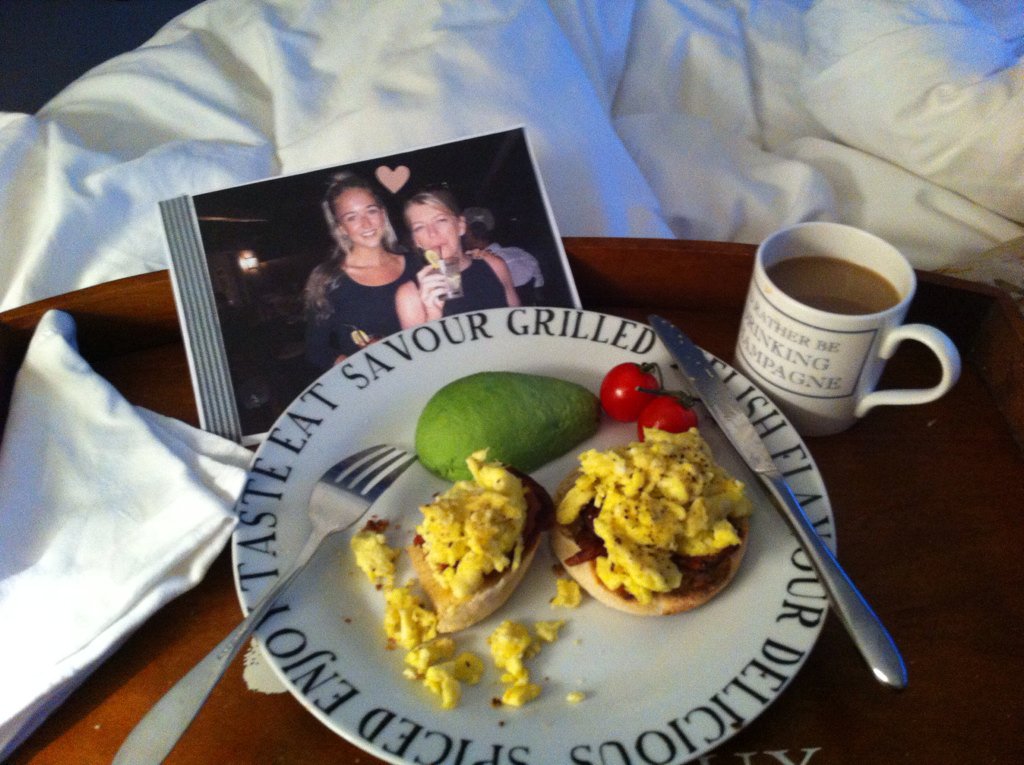 janeledgersa's tweet photo. Mother's Day breakfast in bed ... Love this child so much ! https://t.co/XeEeuqK043