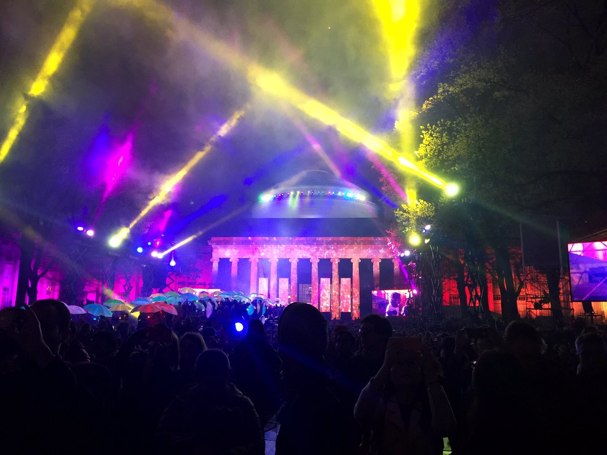 hellojonsalas's tweet photo. .@MIT celebrates 100 years since crossing the Charles and moving to Cambridge. #MITMovingDay #MIT02139 https://t.co/kvmfcEaDuE