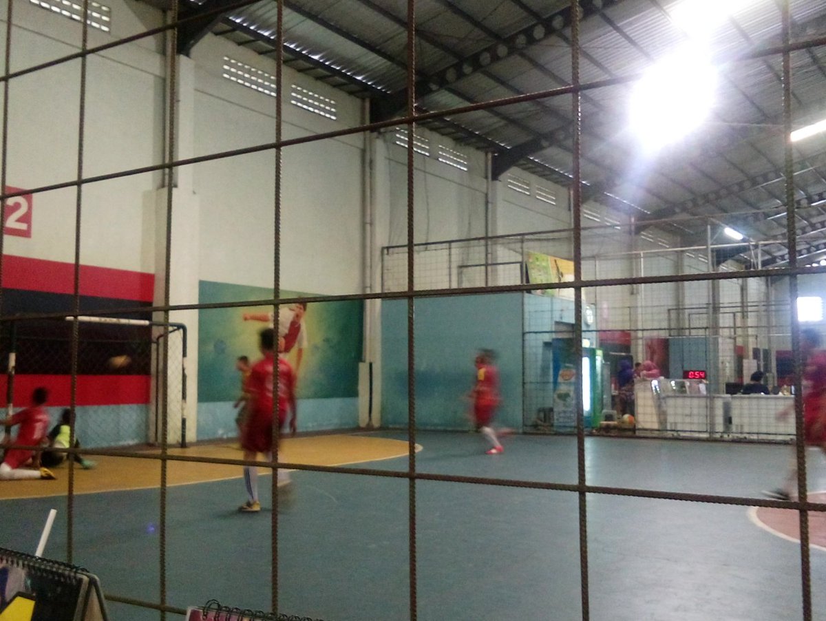 OfficialACFC16's tweet photo. Lap 2 berakhir dengan 12-2 antara SMA 2 Klaten vs SMA ABBS yg dimenangkan oleh SMA 2 Klaten #StepOnFire https://t.co/W1pwcSiTtm