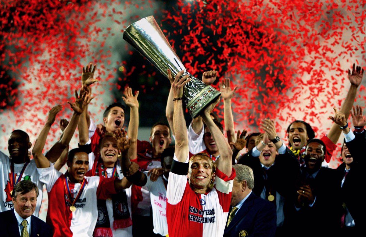 8 mei 2002, een magische datum in onze clubhistorie. Precies veertien jaar geleden won Feyenoord de UEFA Cup! 🏆🔴⚪️