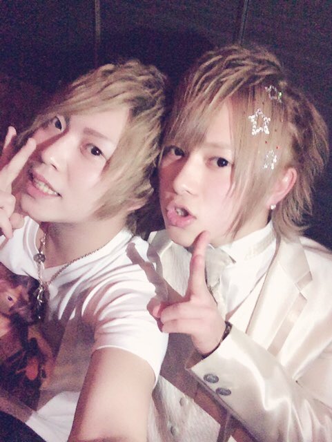 soushi0act1's tweet photo. https://t.co/lJWJ2UxsT4
ブラックパール
朝霧想志
クリック&拡散RTお願いします!!
日記も書いてるので是非覗いて見て下さい!
#18group #名古屋 #ホスト #ブラックパール https://t.co/6J5D7yEaAM