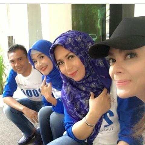 fitriyanii_r23's tweet photo. Alhamdulillah mnuju 2000 eps @luluzakaria @megAuliAtika @derry4sekawan @Willa_Julaiha @MilaRahmawati11 @novassoraya https://t.co/KORV3618c0