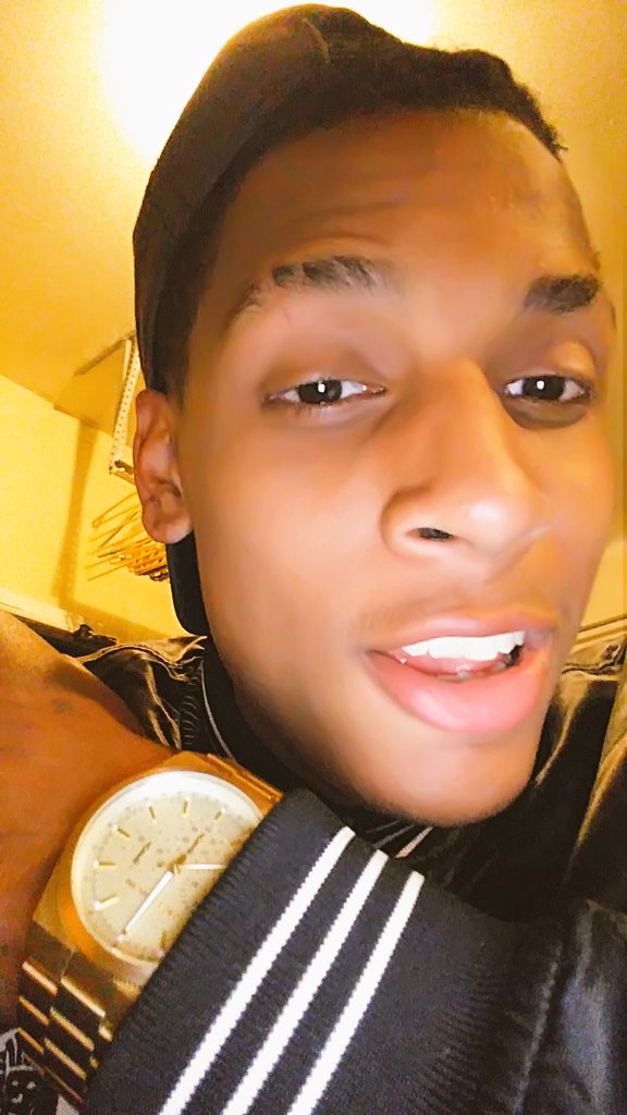 HenniBoi_ThaKid's tweet image. Me Ndd Lhhh Brooo #Fly5