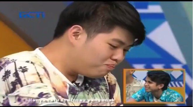 BaperRCTI's tweet photo. Gimana @Tommy_Liem enak ga cincaunya?? ahahhaha #ModusBaper https://t.co/TILvbBFvle